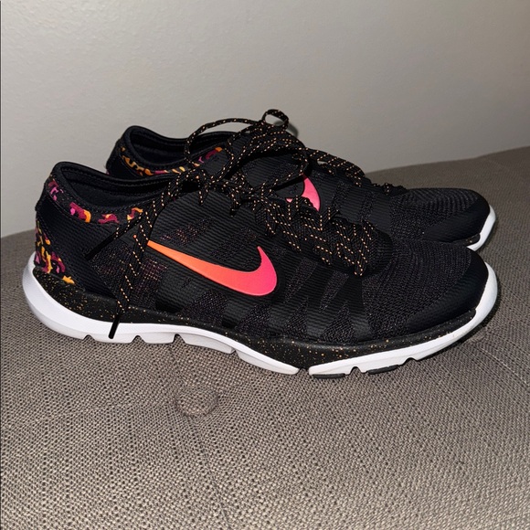 Nike Flex Supreme TR 3 Size 9 Women's Training Running Shoes 724776-009 athletic - Picture 1 of 8
